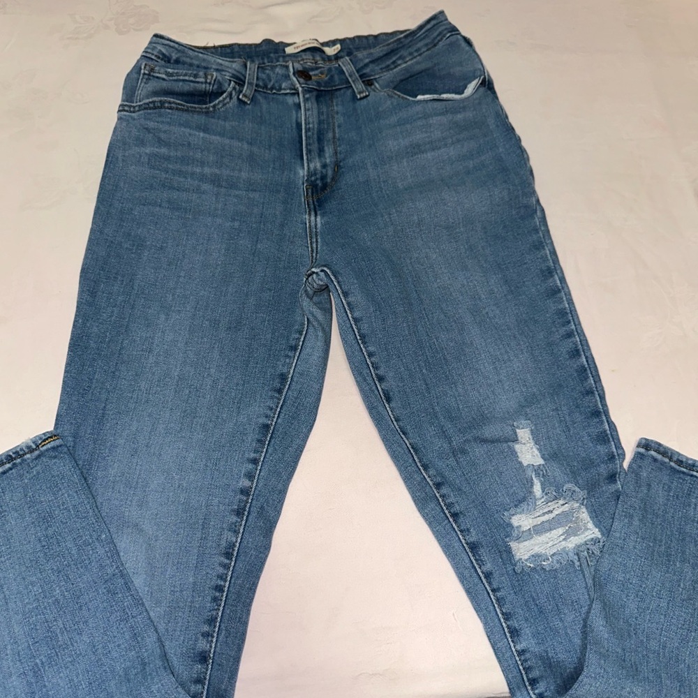Levi's Women's Straight Leg Jeans in Blue